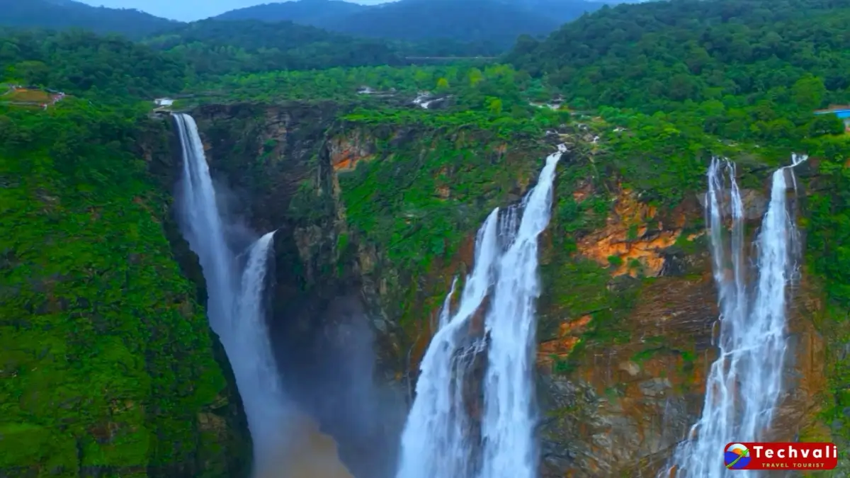 How to Choose the Best Time for Chikmagalur Nature Trips नेचर ट्रिप के लिए सही समय कैसे चुनें